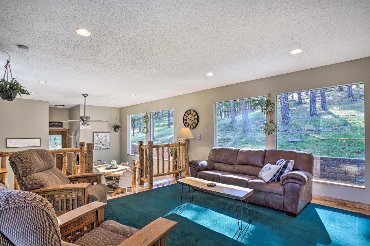 Spacious Black Hawk Home With Furnished Deck! Blackhawk Екстериор снимка